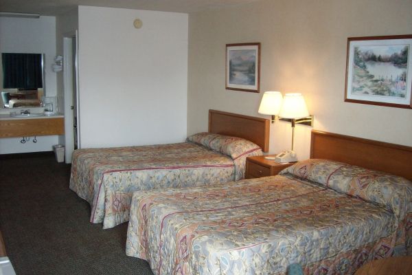 BRASS DOOR MOTEL GASSVILLE (Gassville)
